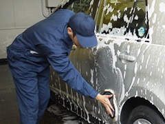 手洗いはっすい洗車